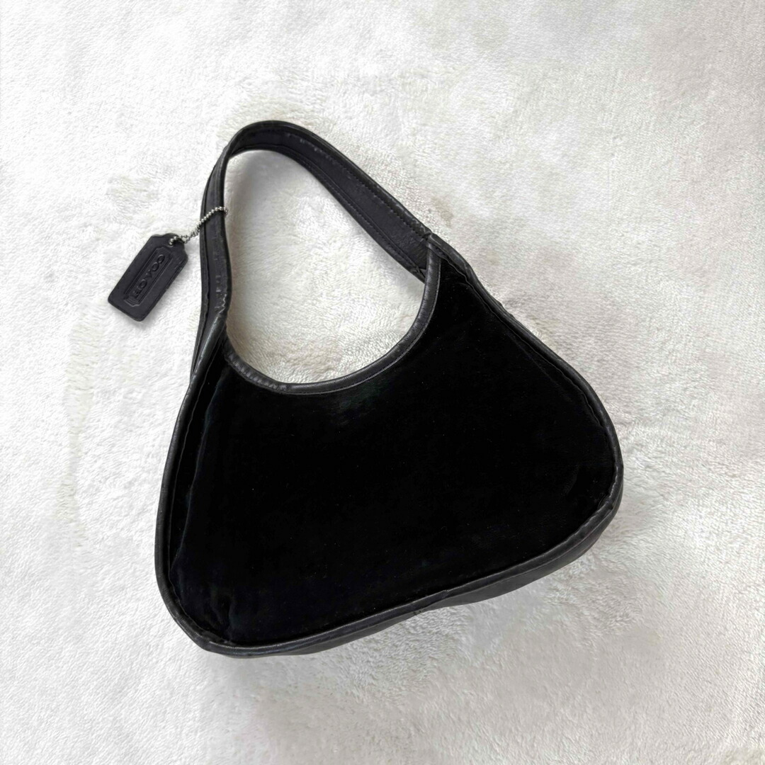 【中古】 Coach コーチ職 エルゴ 天鵝絨 ハンドバック 黒いこと