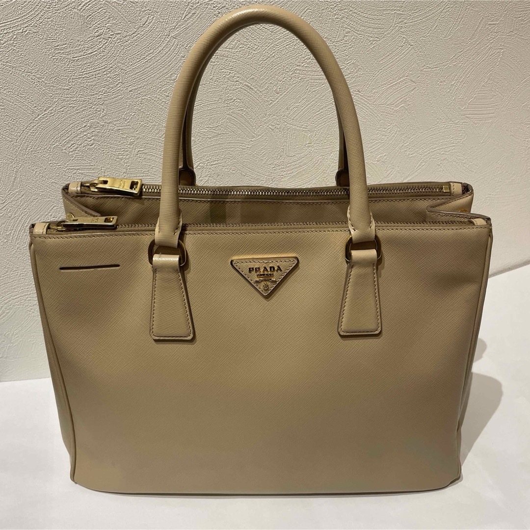 【中古】 PRADA プラダ ガレリア ラージ ベージュ サフィアーノ ハンドバック