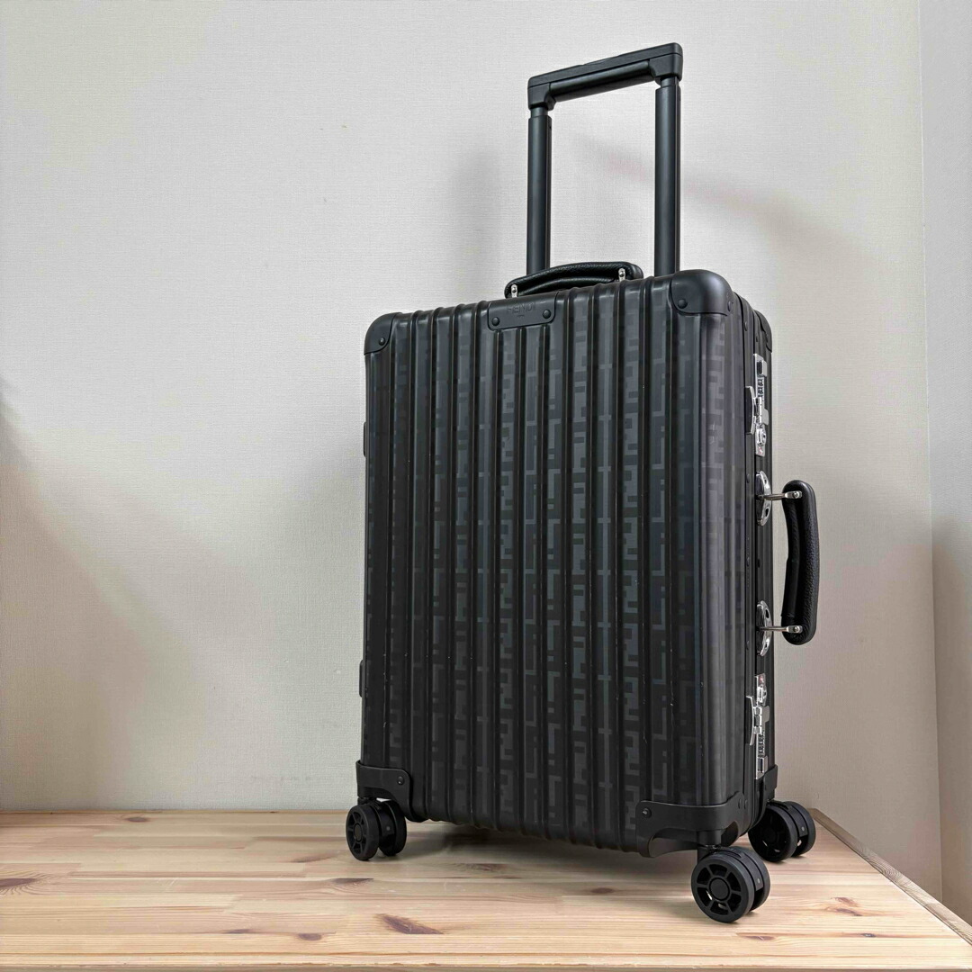 【中古】 FENDI × RIMOWA クラシック キャビン ブラック|Reuse Select by Rakuma