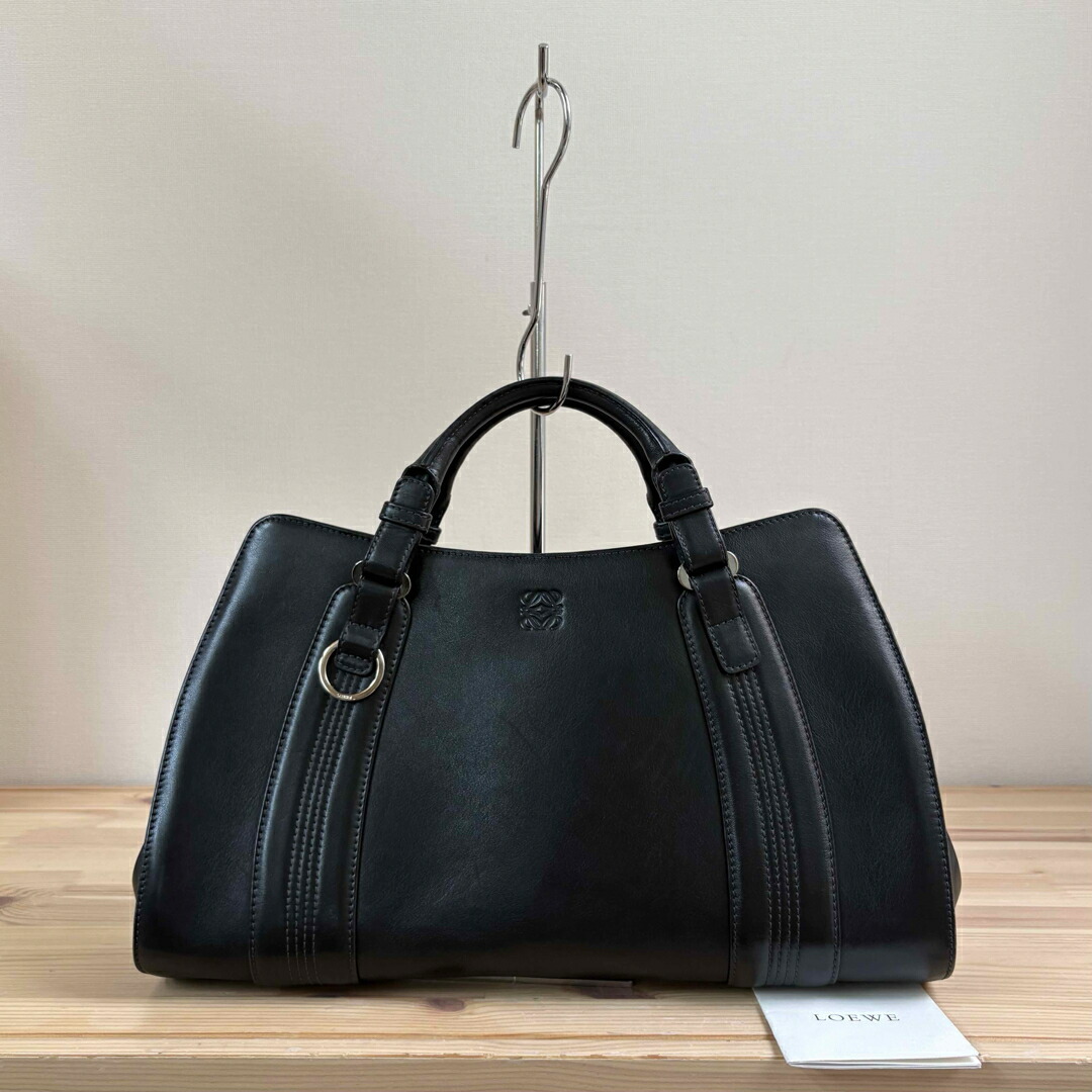 【中古】LOEWE ロエベ カモッシオ アナ瓦 ハンドバック なめし革 黒いこと