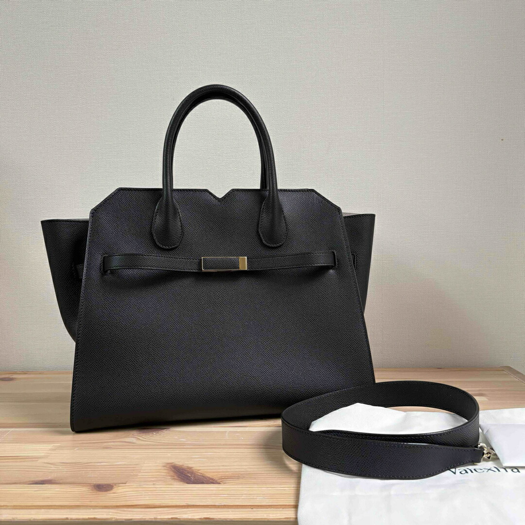 【中古】 Valextra ミラノ御徒面子 並み並み 2WAY ハンドバック ショルダーバッグ 黒いこと