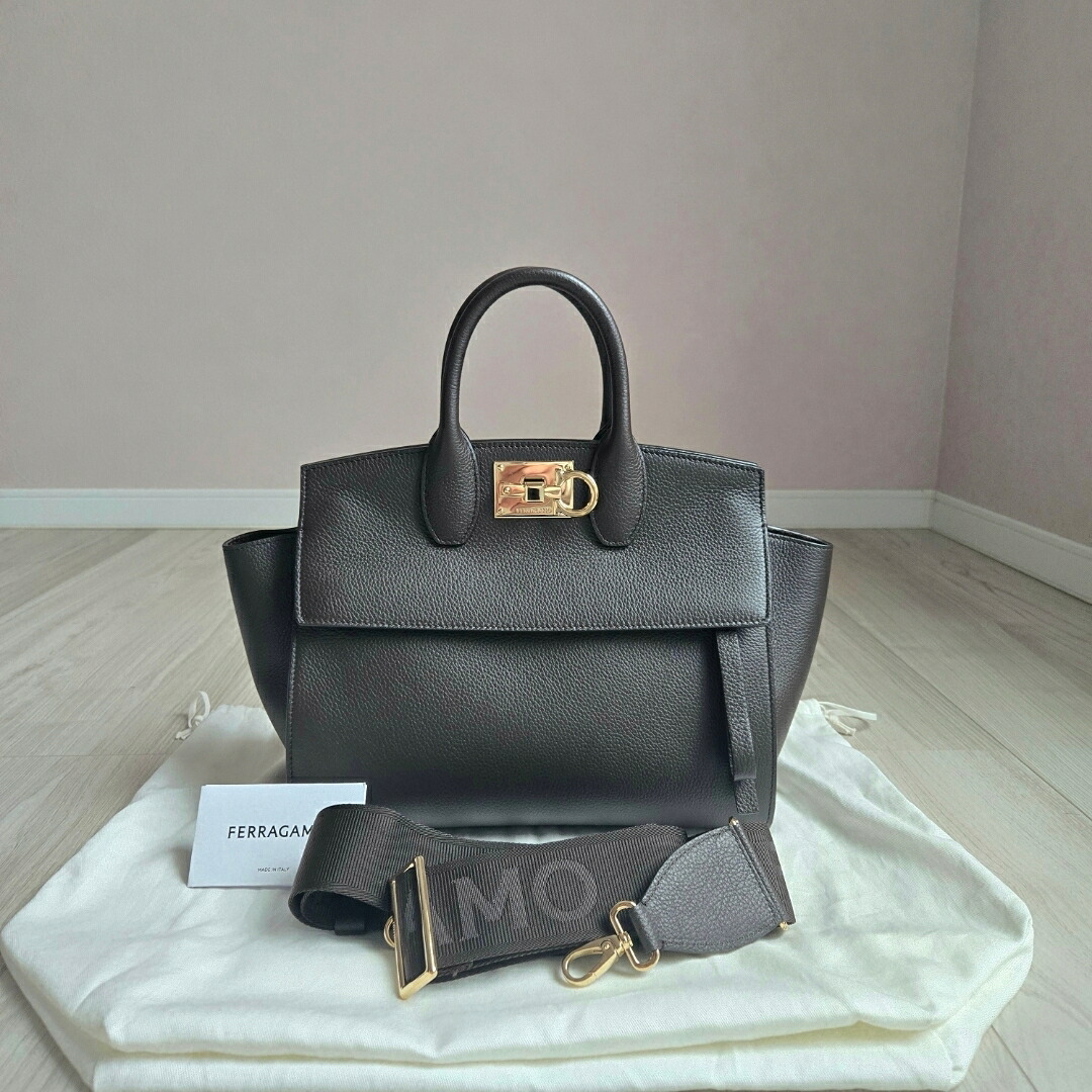 【中古】 Salvatore Ferragamo サルヴァトーレフェラガモ ステューディオバッグ M 2way レザー|Reuse Select by Rakuma