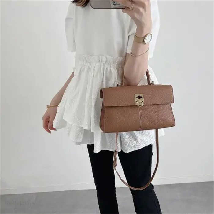 sex tra tấn nô lệ tình dục