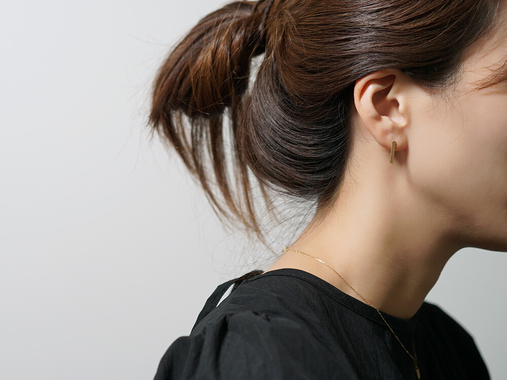 K18 ピアス HASHIRA 18金 バーピアス 18k レディース 両耳用 k18