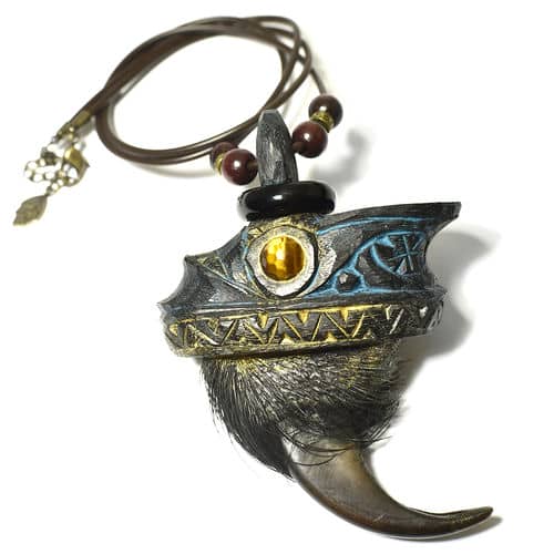 【一点物】アイヌ紋様 エンジュ(槐) 彫刻 ヒグマの爪 ペンダント チェーン付 西田智三 羆 ウッドカービング カムイ 神威 北海道 手彫り ペンダントトップ 和柄【送料無料】