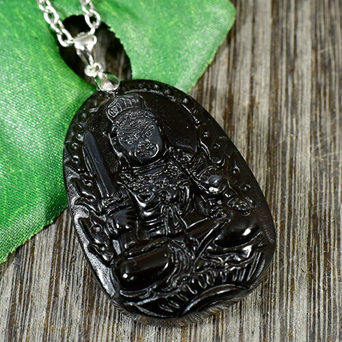 未使用 本翡翠 天然石 菩薩 仏様 除災 彫刻 ネックレス 鑑別書付2点付