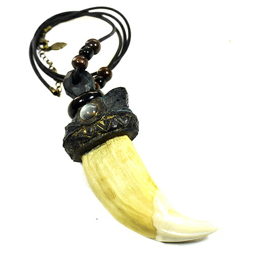 北海道アイヌコタン 西田智三さん作 アイヌ紋様彫刻ペンダント imgrc0088049357.jpg