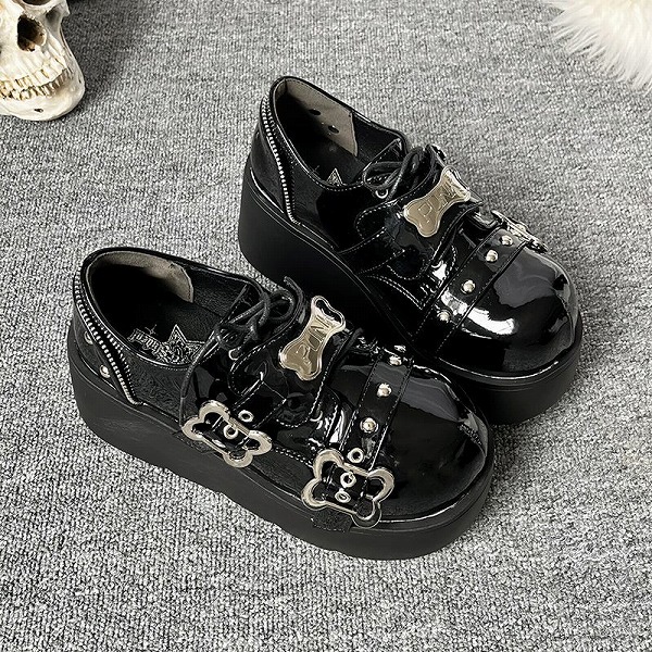 シューズ パンプス PU フェイクレザー パンクファッション ベルト 靴 厚底 レディース｜ドレミファソラ・ねこ