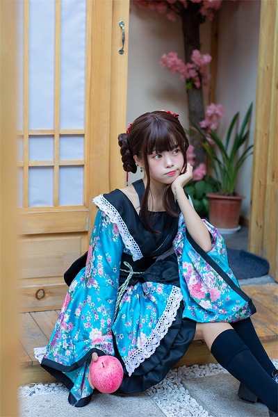かごの鳥演ずる服 御召しもの御召しもの 細身 言い慣わし的な御召しもの 燕尾服 メイドコスプレ 好いたらしいである 映画化