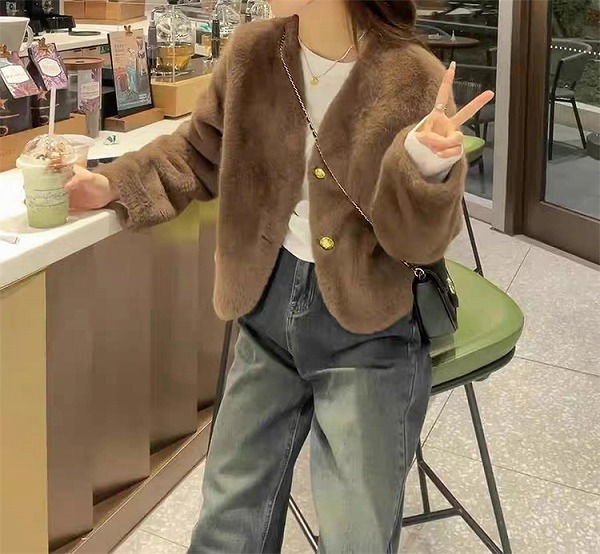INSスタイル 毛皮一体 秋冬 パイル 毛皮 ショートコート トレンド 気質 コート｜ドレミファソラ・ねこ