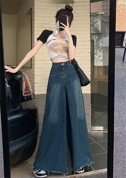 買うなら今?ハイウエスト ワイドパンツ デザインセンス ストレート ジーンズ
