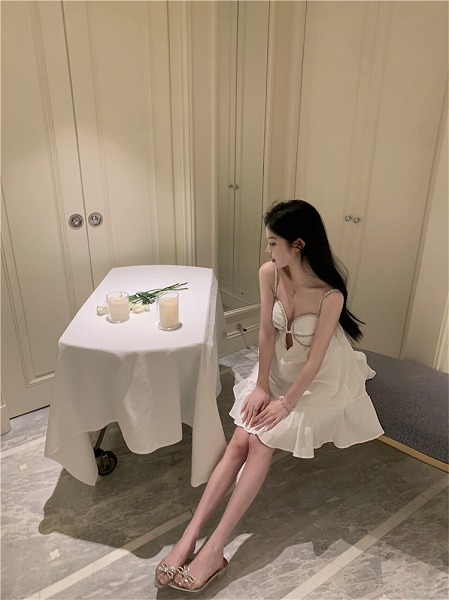 美しく揺れるレディなスカート ミニスカート ワンピース セクシー 背透けて キャミワンピ|ドレミファソラ・ねこ