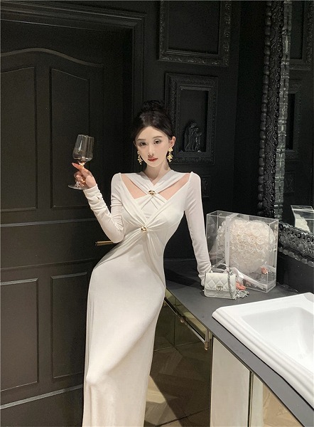 新しいデザイン ロングスカート 気質 上品映え キンク デザインセンス 差し色 スリム ニットワンピース|ドレミファソラ・ねこ