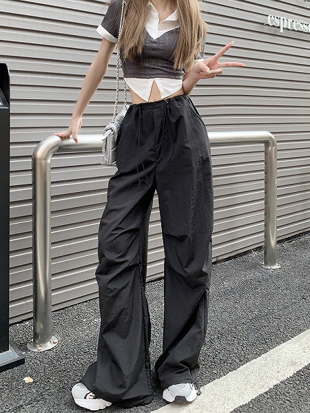 楽しめるゆったりパンツ ストラップ ロングパンツ ハイウエスト カーゴパンツ ワークパンツ