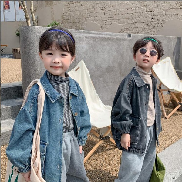 子供服 春と秋 韓国風 　男子と女子コートキッズ トップス カウボーイコート ★80-140