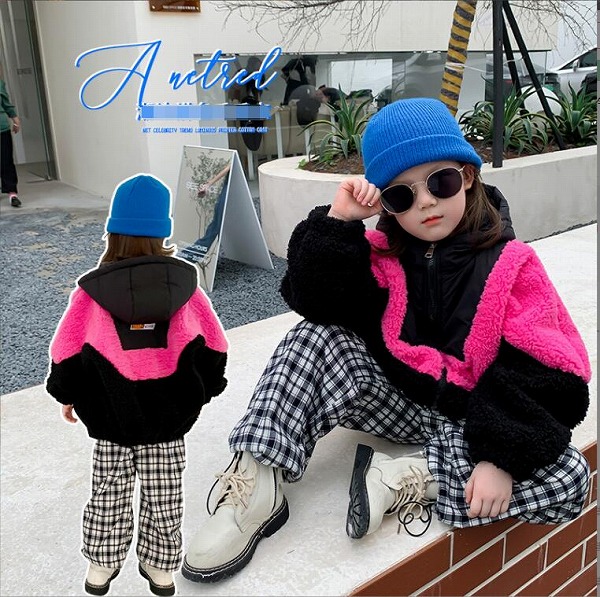 子供服 秋と冬コート 韓国風 　女の子コートキッズ トップス 厚いコート 裏毛付き★90-140