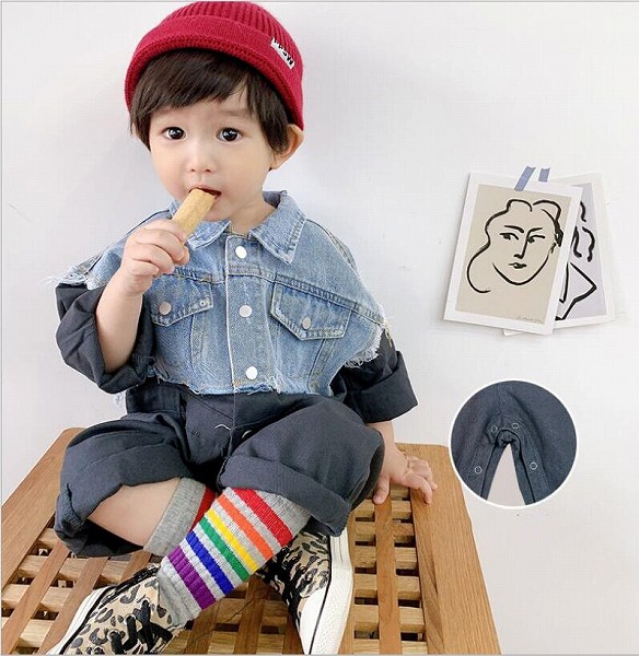 目あたらしい韓国のお坊っちゃんの秋の背広年秋のみどり児の小わっぱの衣裳背広