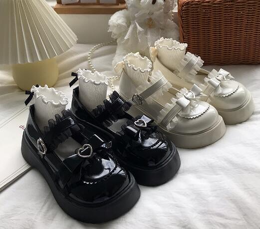 ガールズ 靴 シューズ パンプス 春物 フェイクレザー 厚底 ウェッジソール|ドレミファソラ・ねこ