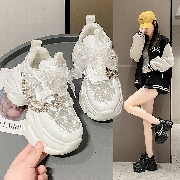 厚底カジュアルレシャースポーツ靴　レーディスファション商品　人気スニーカー