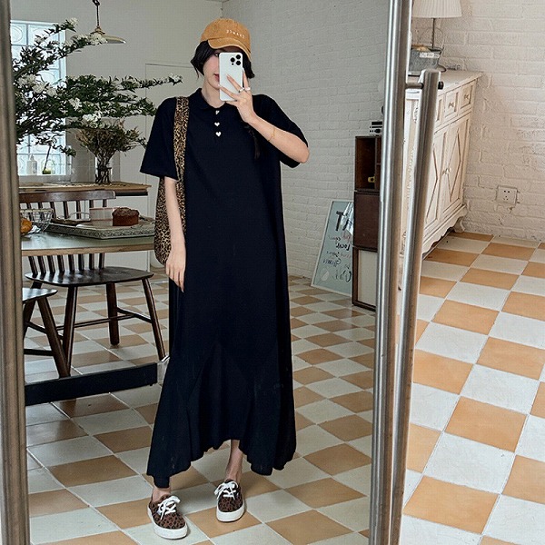 半袖ゆったりロングワンピース　レーディスファション商品　カジュアルワンピース
