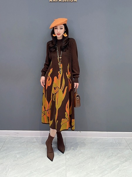 ニットワンピース　レーディスファション洋服　ゆったりサイズワンピース　人気商品