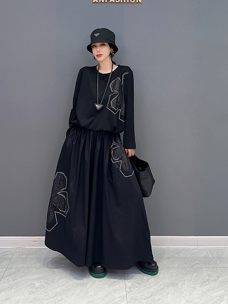 上着とズボンの2点セット　レーディスファション洋服　人気セットアップ