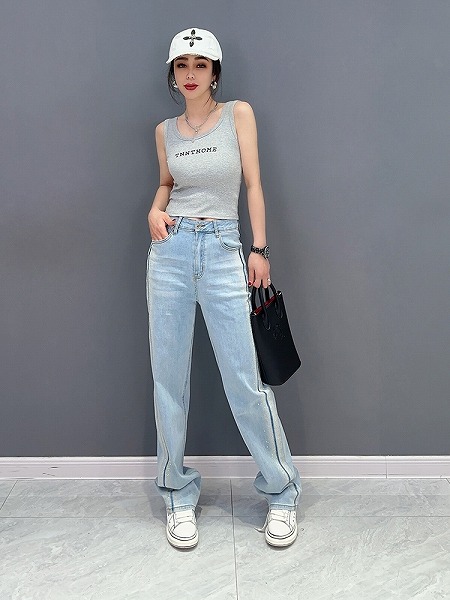 おしゃれデニムパンツ　カジュアルストレートパンツ　レディースファション商品
