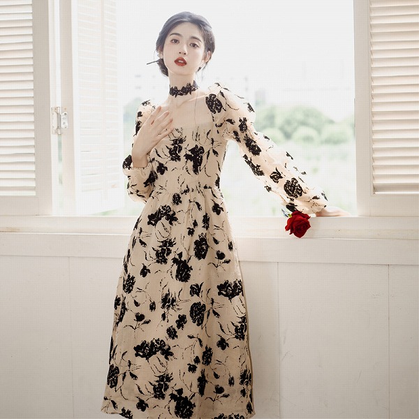 高級感花柄ワンピース　レディースファション服　おしゃれワンピース　人気商品