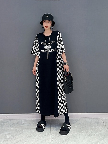 レディースファション服　ワンピース　チェック柄ワンピース　カジュアルワンピース