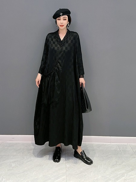 スタイリッシュなVネックワンピースレディースファション服ワンピース人気