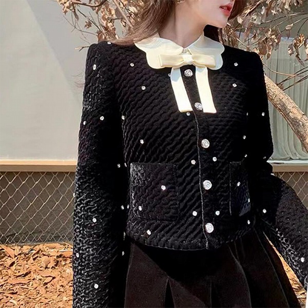 セレブベルベットコート　レーディスファション洋服　　おしゃれなファションコート
