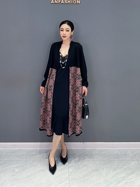 カーディガン　レーディスファション洋服　オシャレコート　人気コート