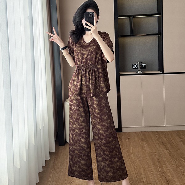 ワイドパンツとトップス2点セット　レディースファション商品