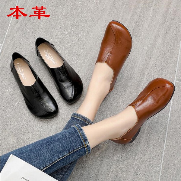 ソフトな質感で使い込む程にクタッ?