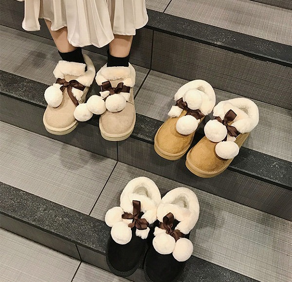 もこもこムートンブーツショートブ?