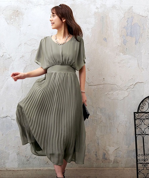 シフォンプリーツワンピース