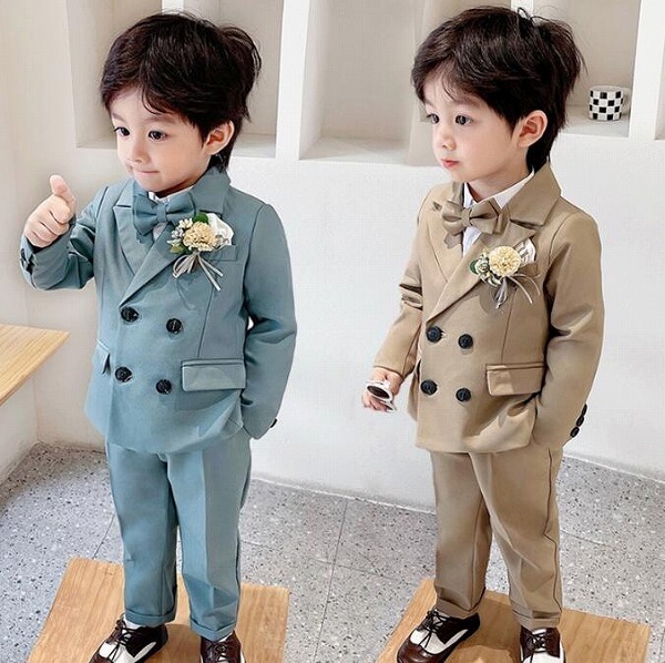キッズスーツ男の子用スーツ