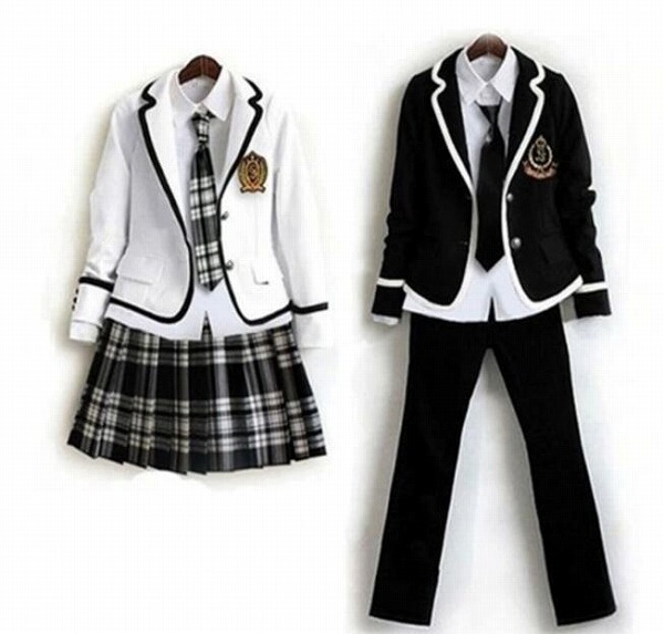小学生制服入学式スーツ卒業式