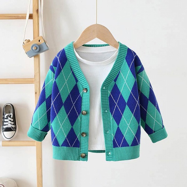 ベビー服ニットカーディガン