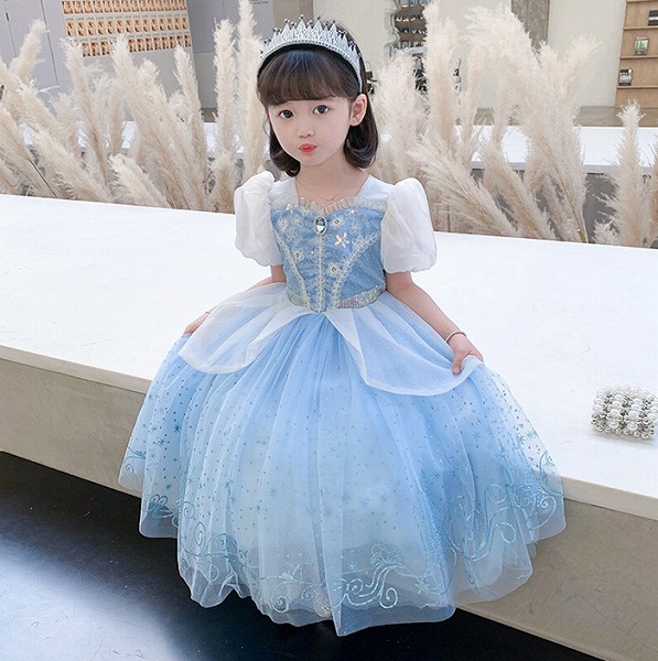 瑠璃の靴の御姫様御召しもの