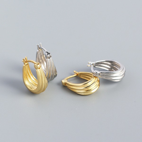 100％S925シルバー ピアス　 18K金メッキ　JH-YHE0423 高品質アクセサリー