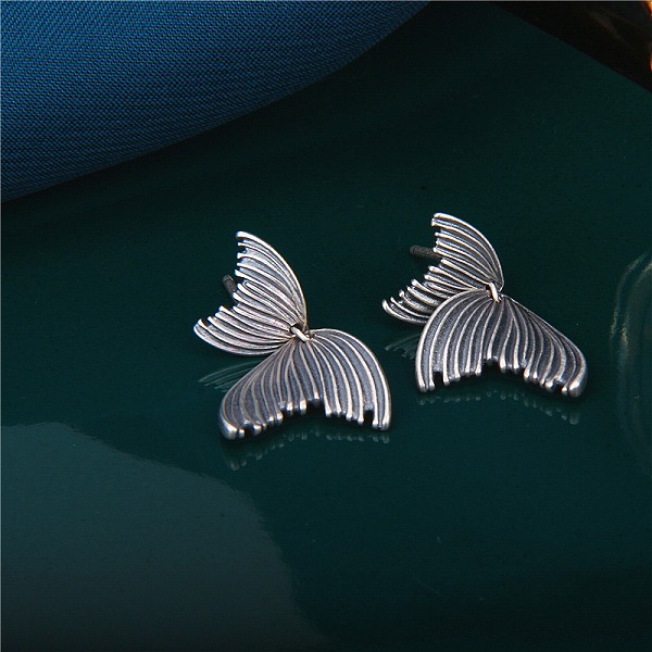 100％S925シルバー 　ハンドメイド　ゴシック風ピアス　個性的アクセサリー　CYF-YY102741