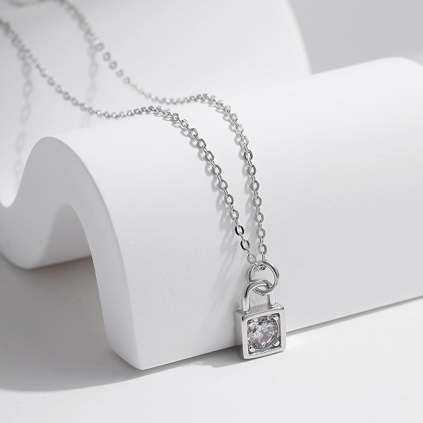 100%S925シルバーネックレス　モアサナイト石　CZH-MSN0028　高品質アクセサリー　個性的アクセサリー 10,118円