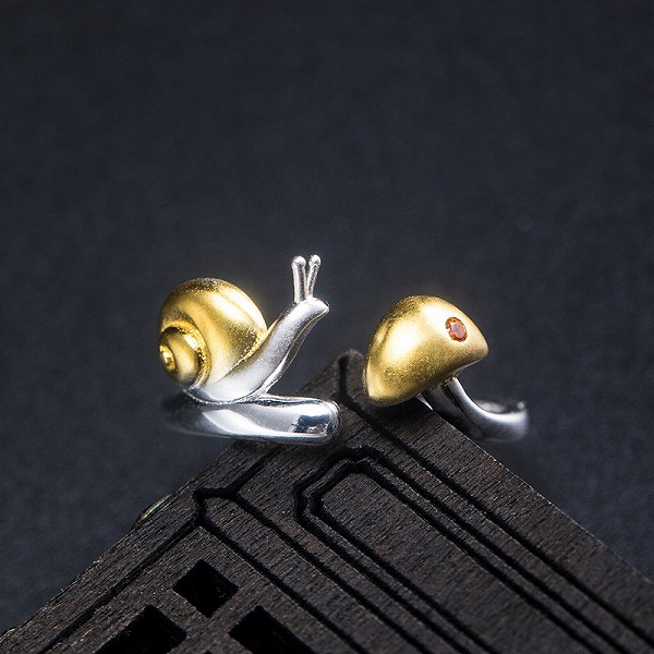 100％S925しろがね色  でんでん虫 輪っか 高品質シルバアクセサリー