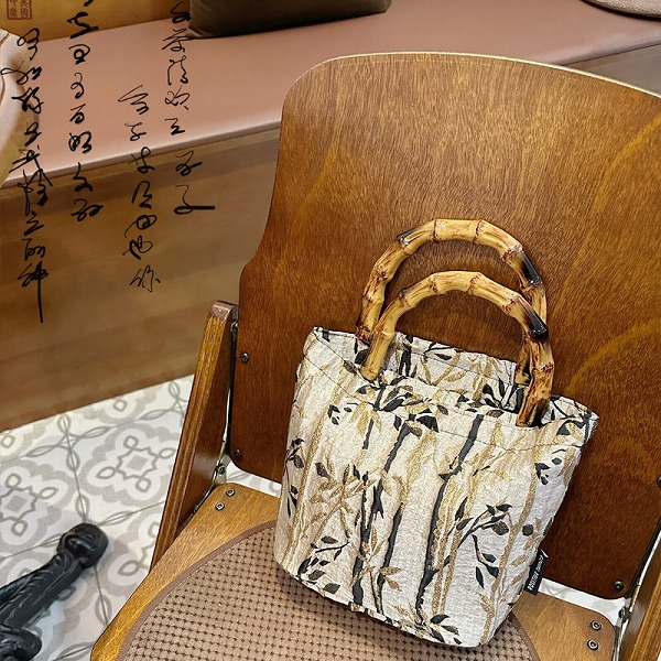 新品 ハンドバック レディース 花柄 トートバッグ 買い出し御徒面子 好いたらしい 3色