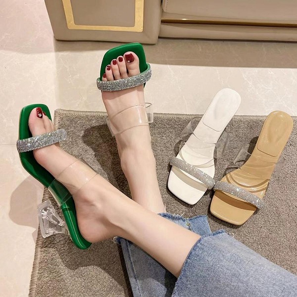 夏新品 クリアヒールサンダル スクエアトゥ 美脚 6,772円
