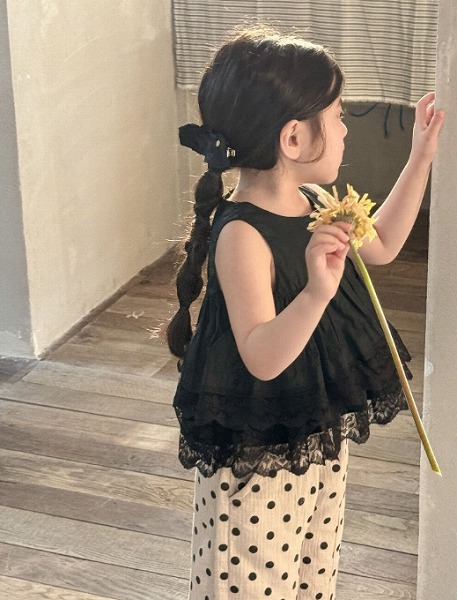 夏新作 韓国風赤ちゃん服 キッズ服 ベビー服 ノースリーブ トップス 好いたらしい プルオーバー 2色