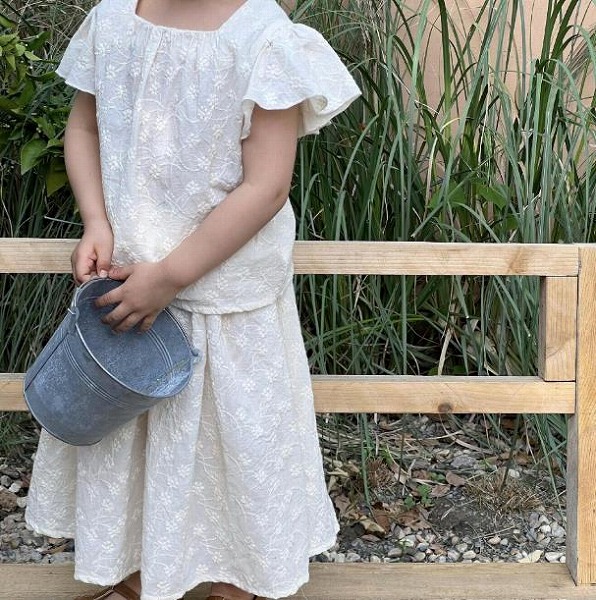 夏新作 韓国風子供服 ベビー服 キッズ 男女兼用 おしゃれ 半袖 セットアップ2点セット|ドレミファソラ・ねこ