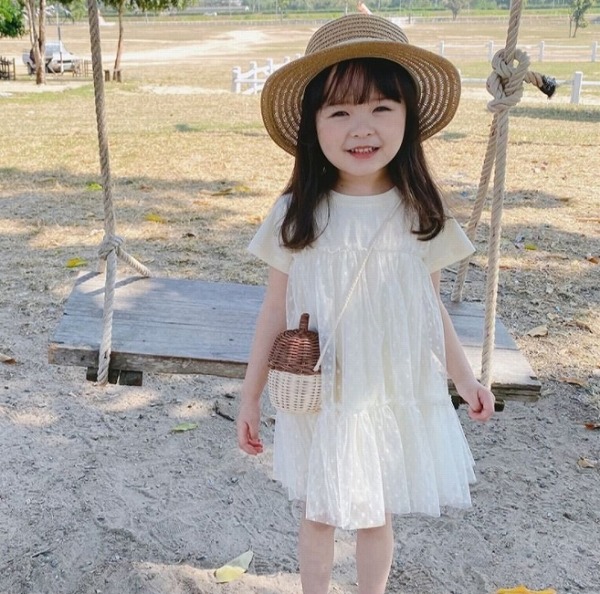 春夏新作 キッズ 衣装 チュールワンピース うしろ帯 好いたらしい 韓国赤ちゃん服 夏服