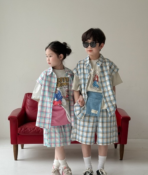 【夏新作】韓国風子供服★キッズ服★半袖半ズボン2点セット ★カジュアル★男女兼用★2色 90cm-150cm